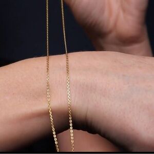 Solid 18k  925 Gold  
20” Super Sturdy Shiny 1.2mm